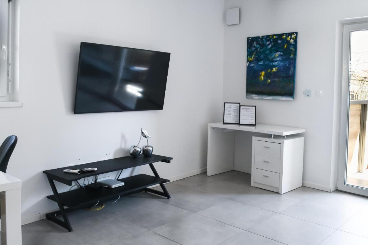 Point Zero Apartment Ljubljana Luaran gambar